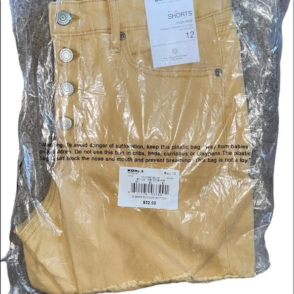 Sonoma NWT High Rise Button Fly Yellow Raw Hem Shorts perfect for summer Size:12 - Picture 6 of 10